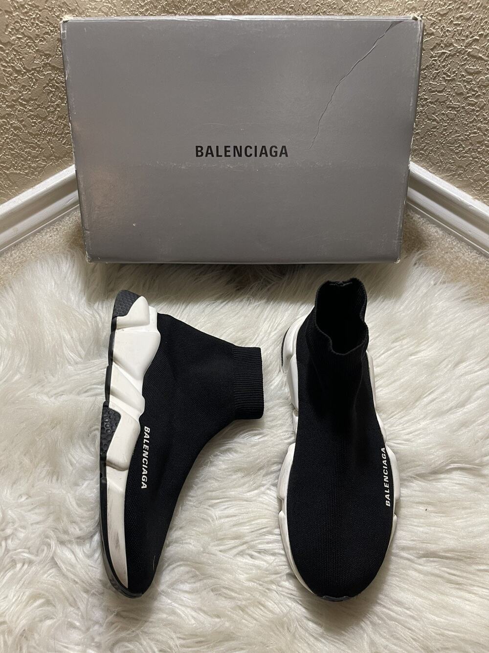 Balenciaga Black & White Speed Runners Trainers - 38 EU / 8 Women’s